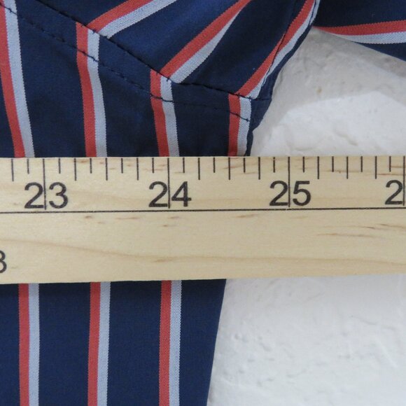 Calvin Klein* Men's Short Sleeve Button Down Curved Hem Stripe Shirt~ Size XL - Picture 7 of 10
